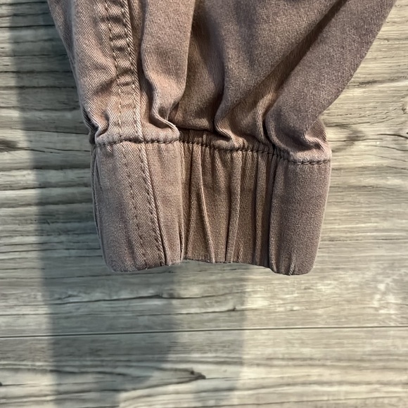 3 for $25💚 cargo pants - Picture 4 of 5